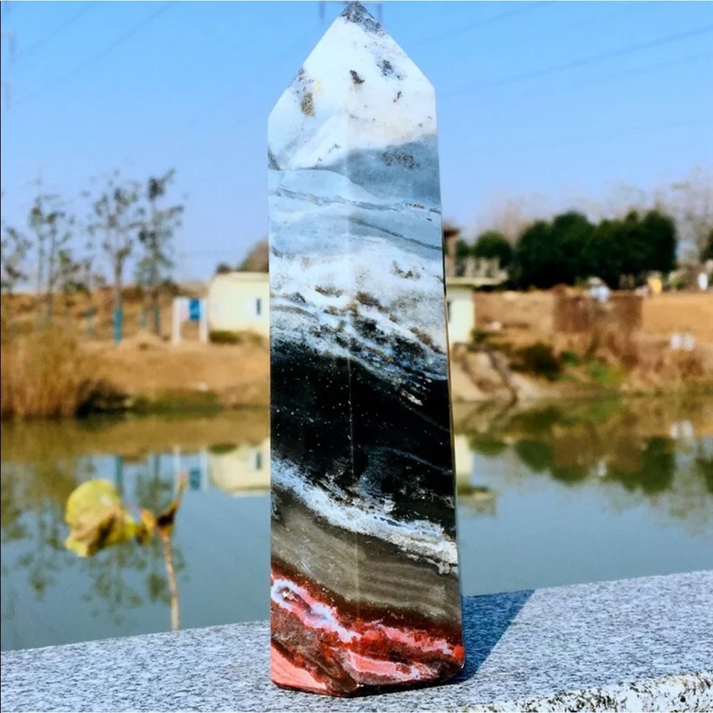 Incredible Ocean Jasper gemstone Tower - Picture 7 of 8
